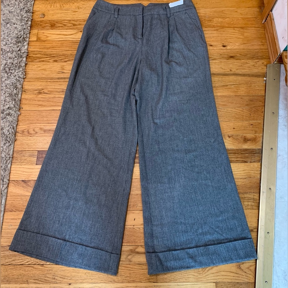 New York & Company s-16 Stretch Gray White Pinstripe Flare NWT bus casual